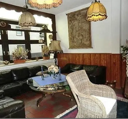 Hotel Garni Jacobs 3*